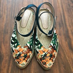 Stuart Weitzman Toga floral Espadrilles